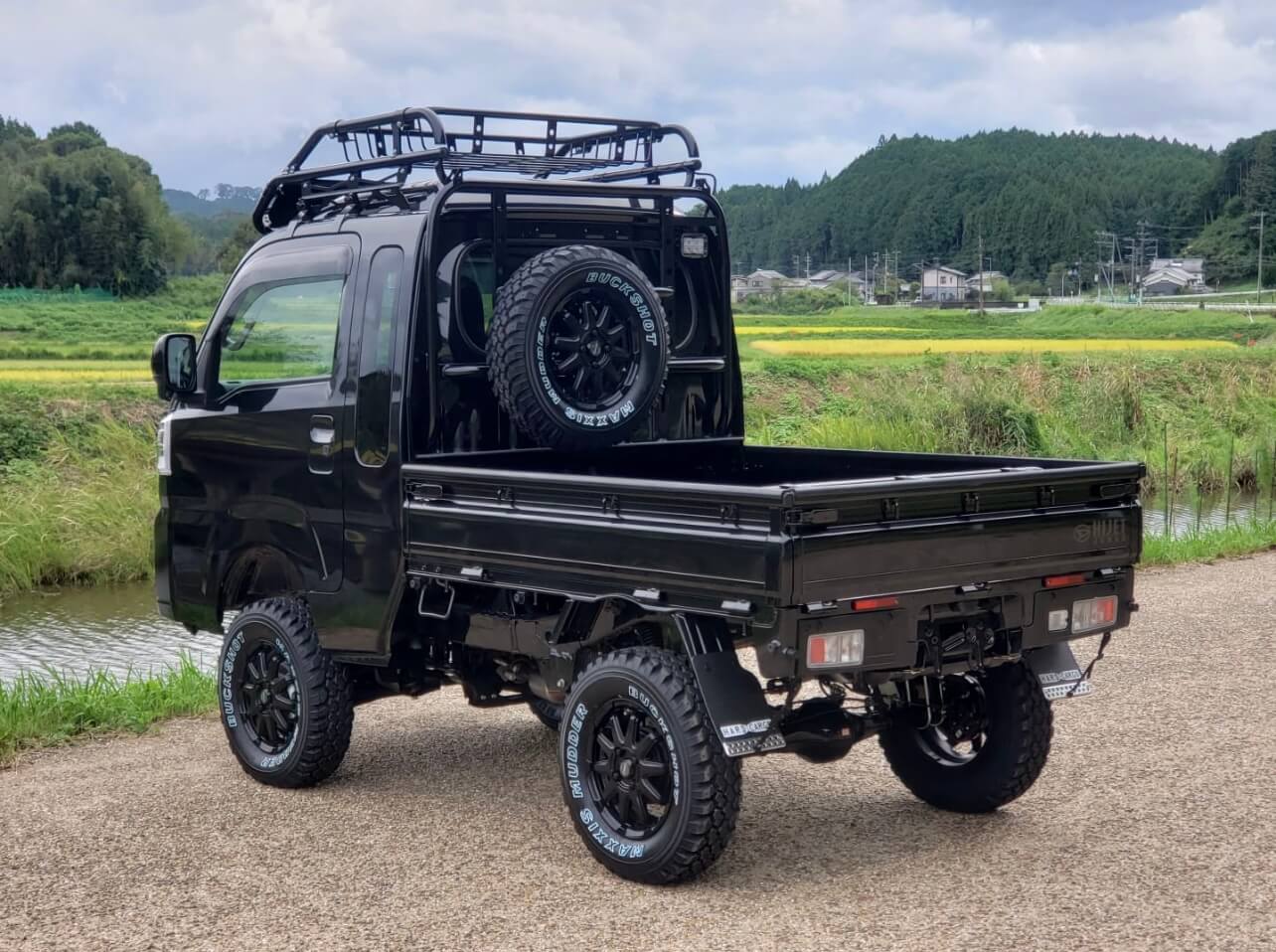 2022 Daihatsu Hijet Jumbo Extreme