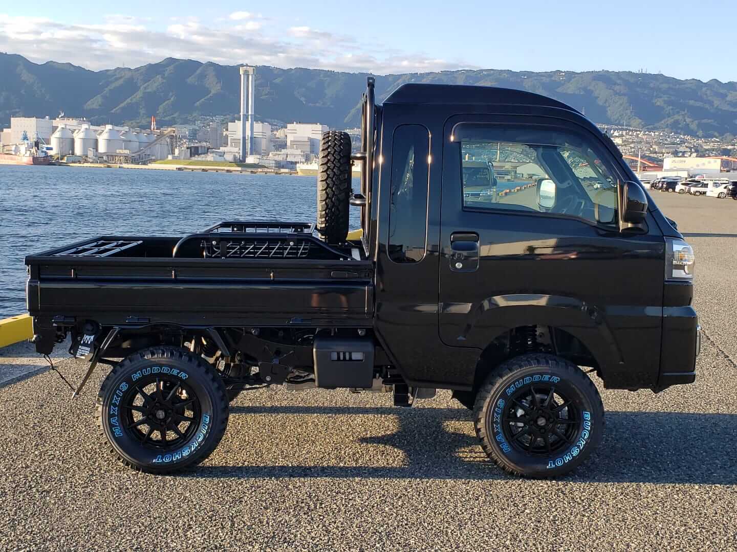 2022 Daihatsu Hijet Jumbo Extreme add image thumbnail
