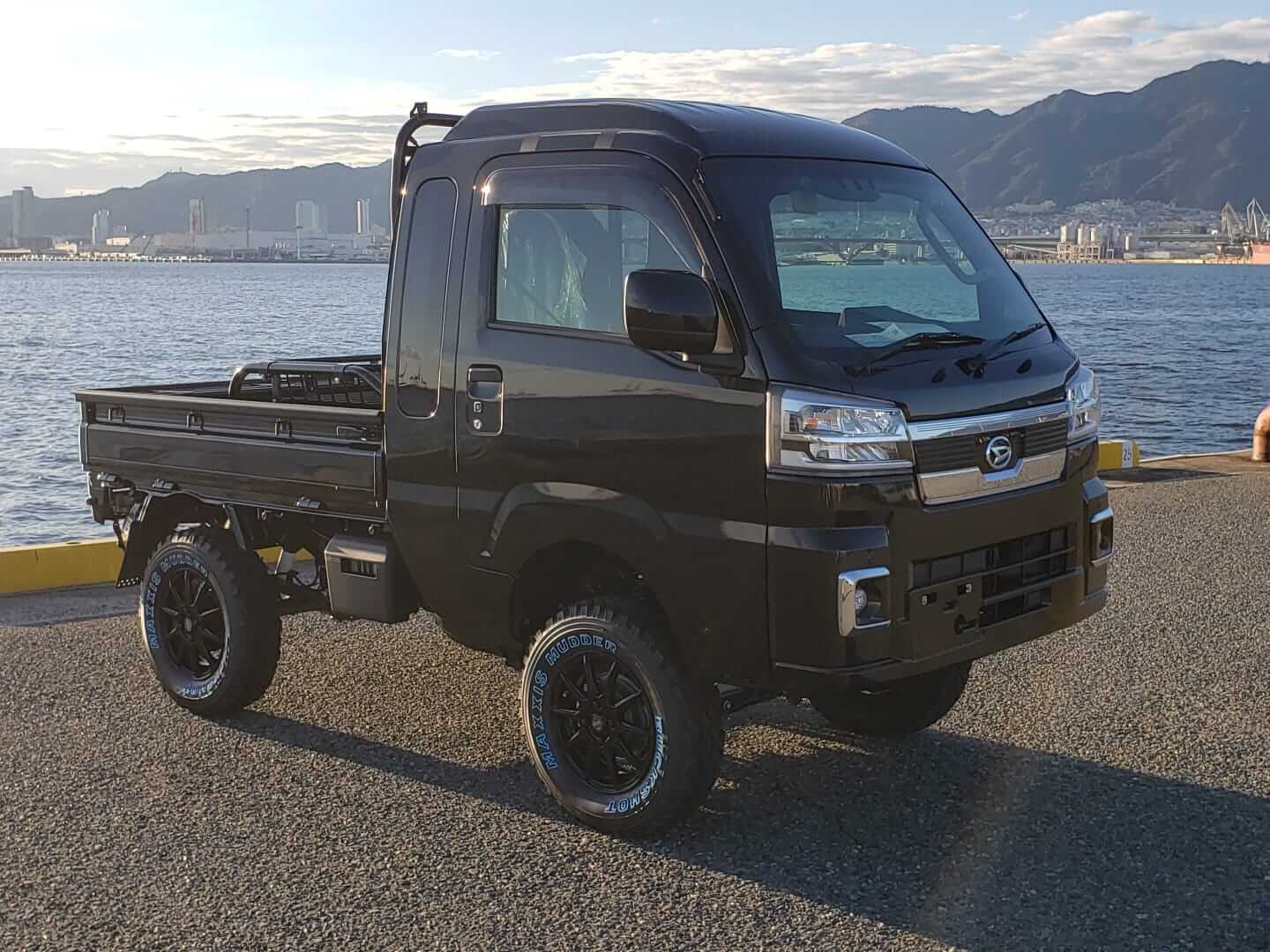 2022 Daihatsu Hijet Jumbo Extreme add image thumbnail