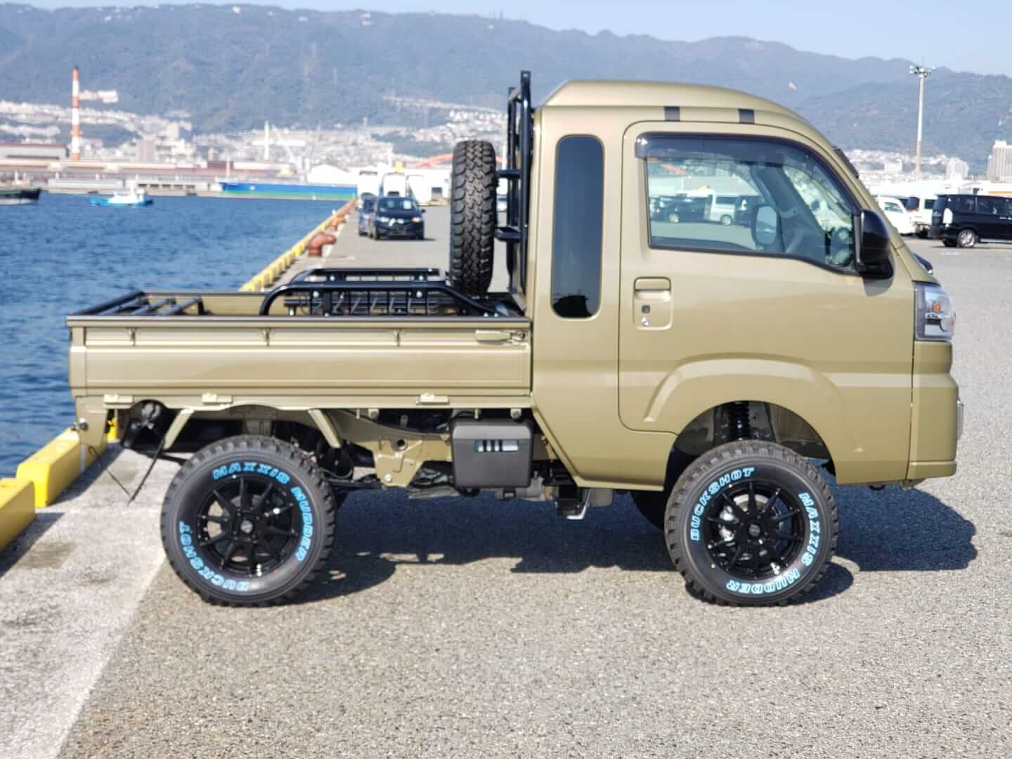 2022 Daihatsu Hijet Jumbo Extreme add image thumbnail