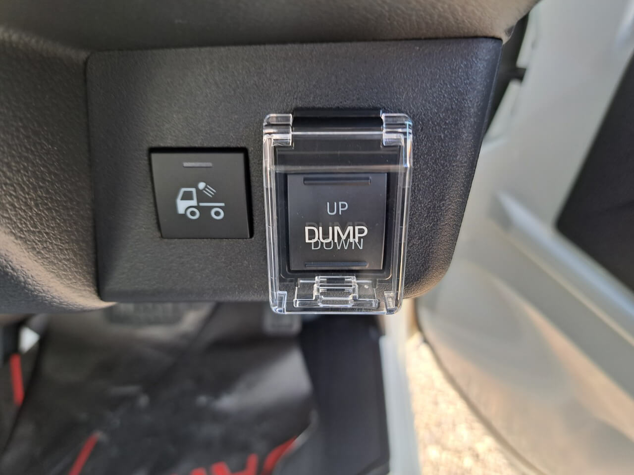 2022 Daihatsu Hijet HD Dump add image thumbnail