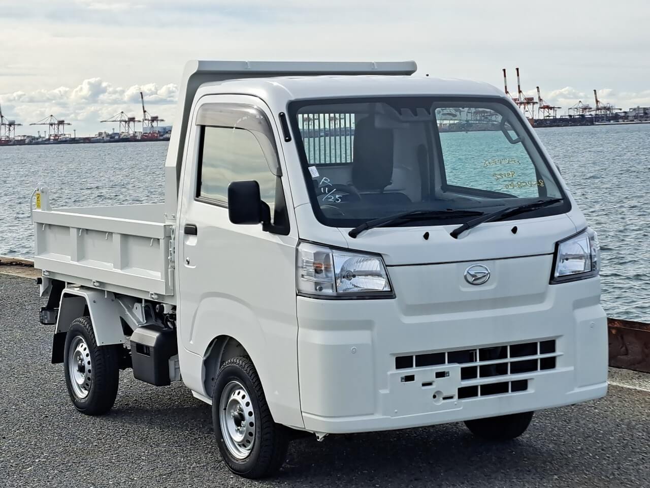 2022 Daihatsu Hijet HD Dump add image thumbnail
