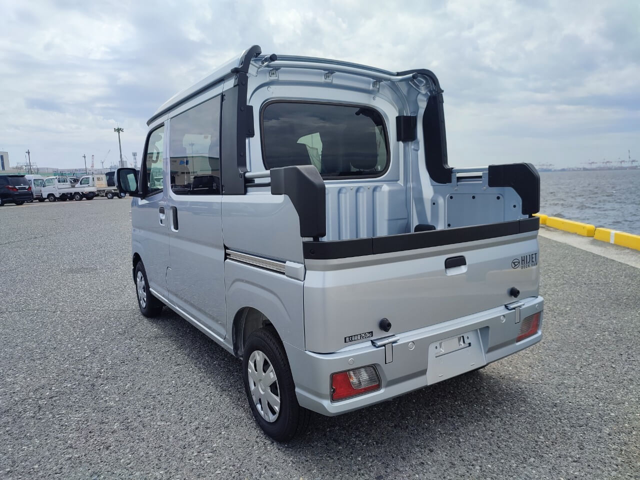 2022 Daihatsu Hijet Deck Van add image thumbnail