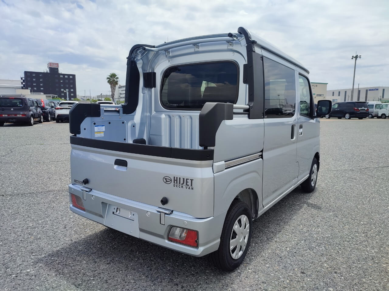 2022 Daihatsu Hijet Deck Van add image thumbnail